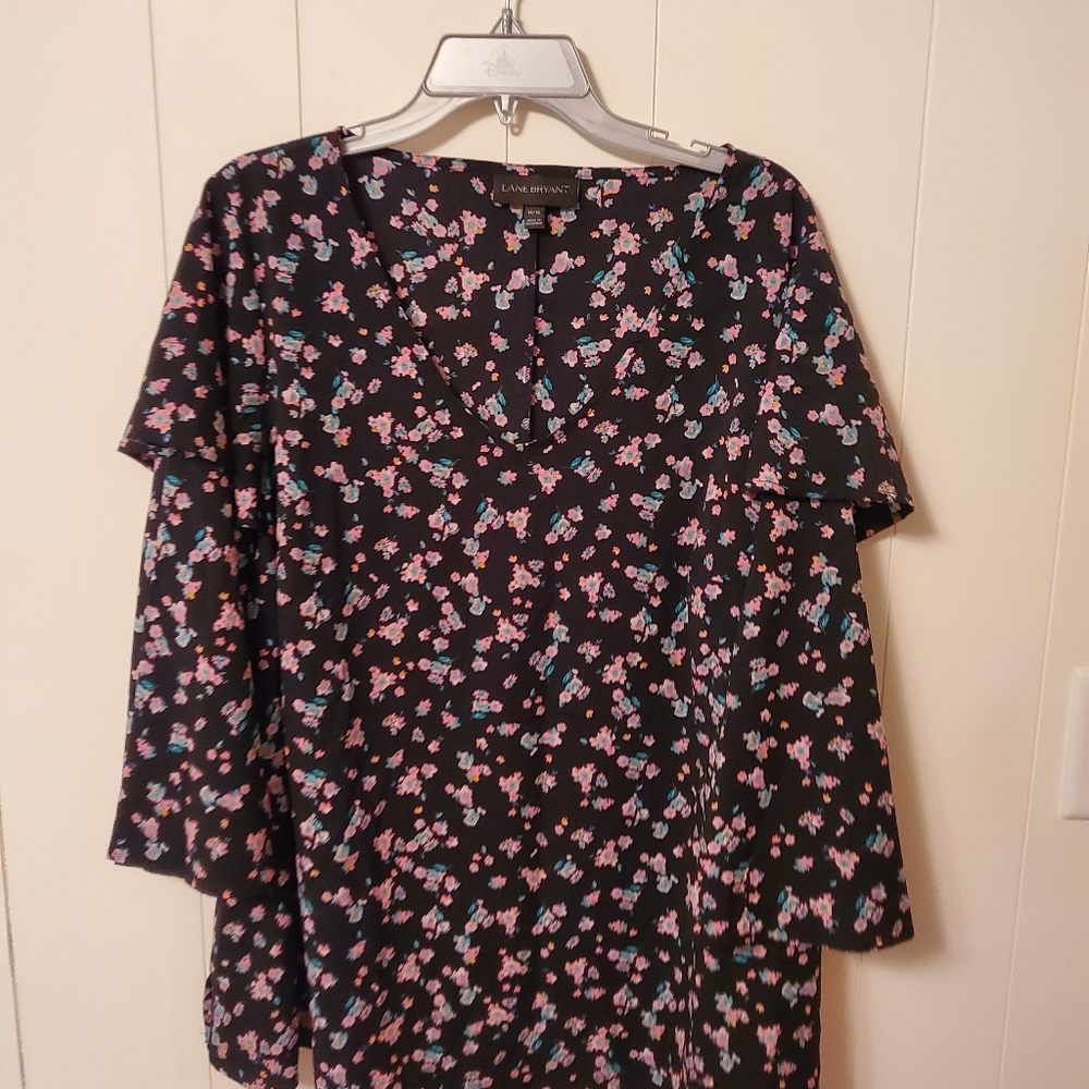 Lane Bryant 14/16 top